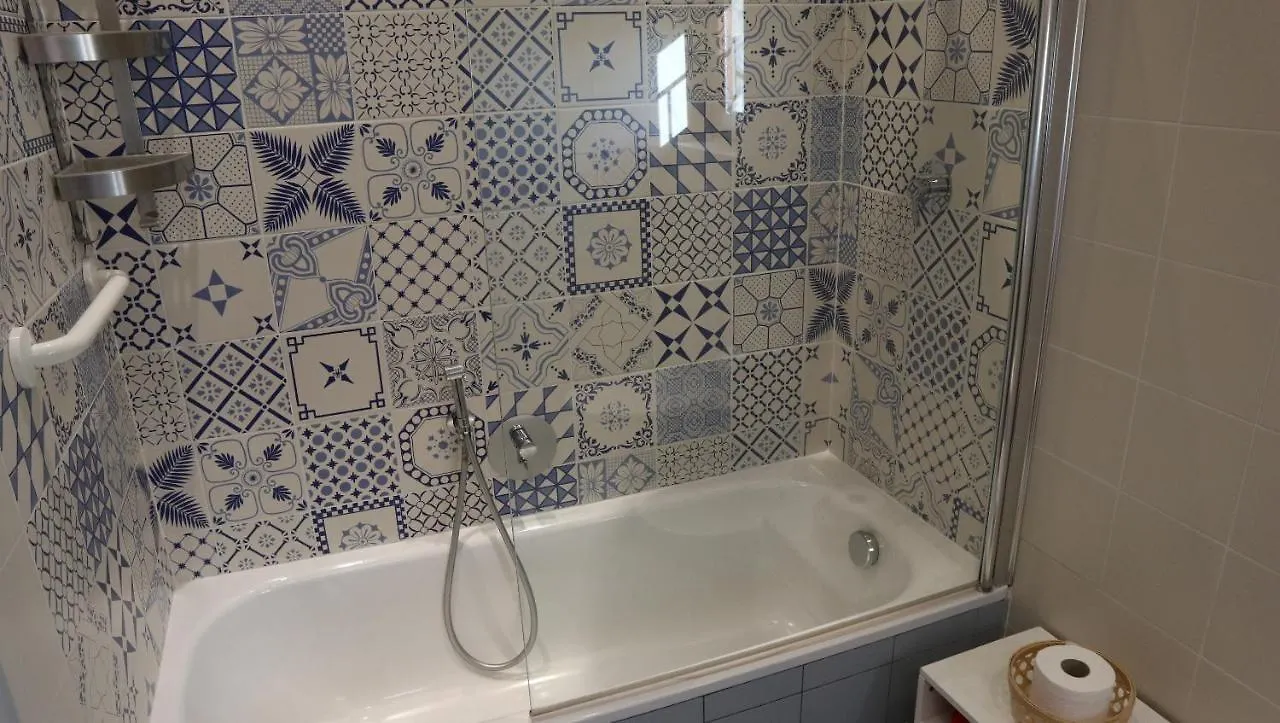 Magnolia Apartment Florence Italy
